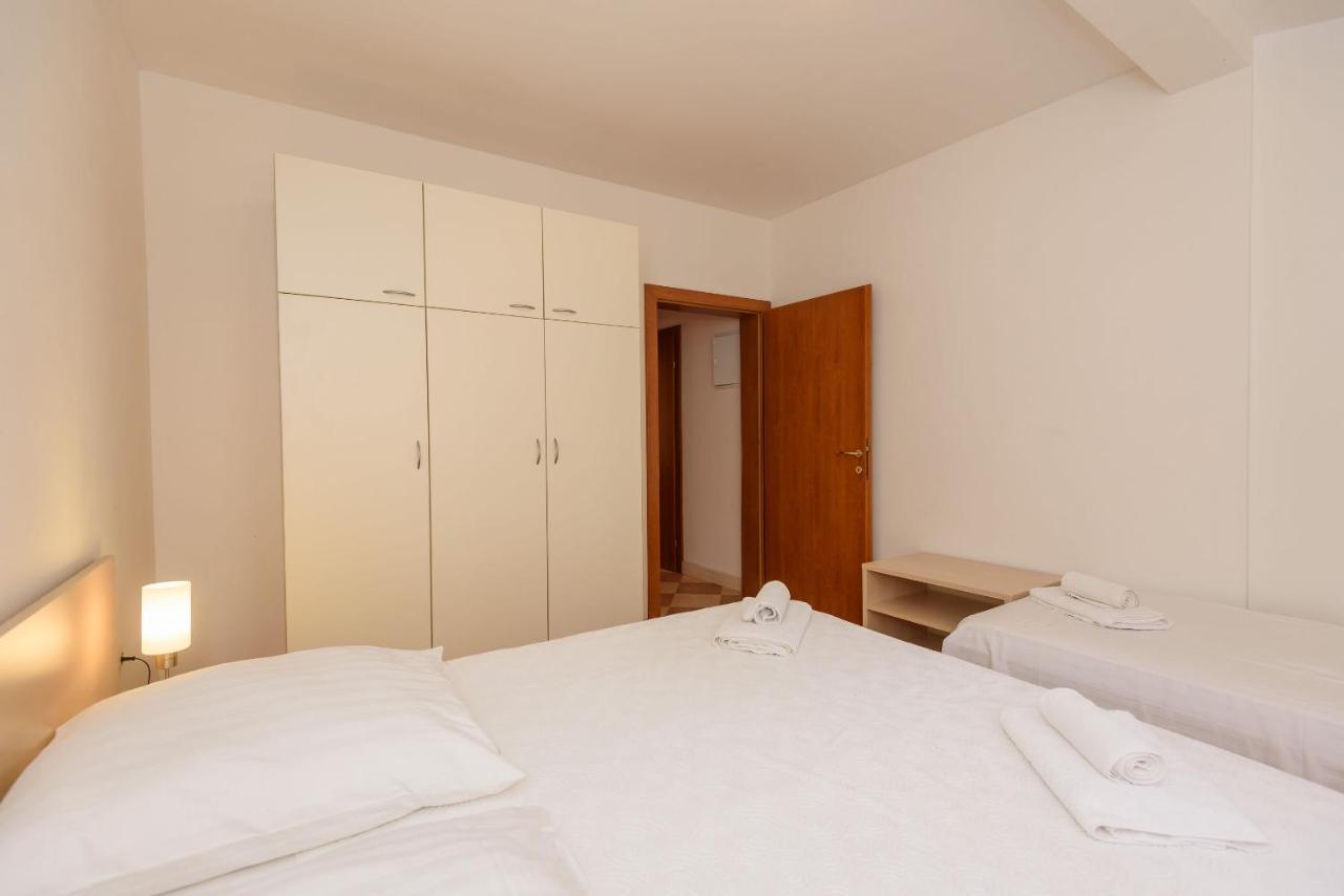 Apartments Zdravko Klek Exterior photo